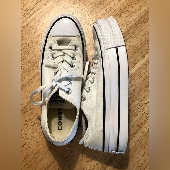 White Converse Platform Chuck Taylor Sneakers - Size 6.5 - Picture 1 of 10